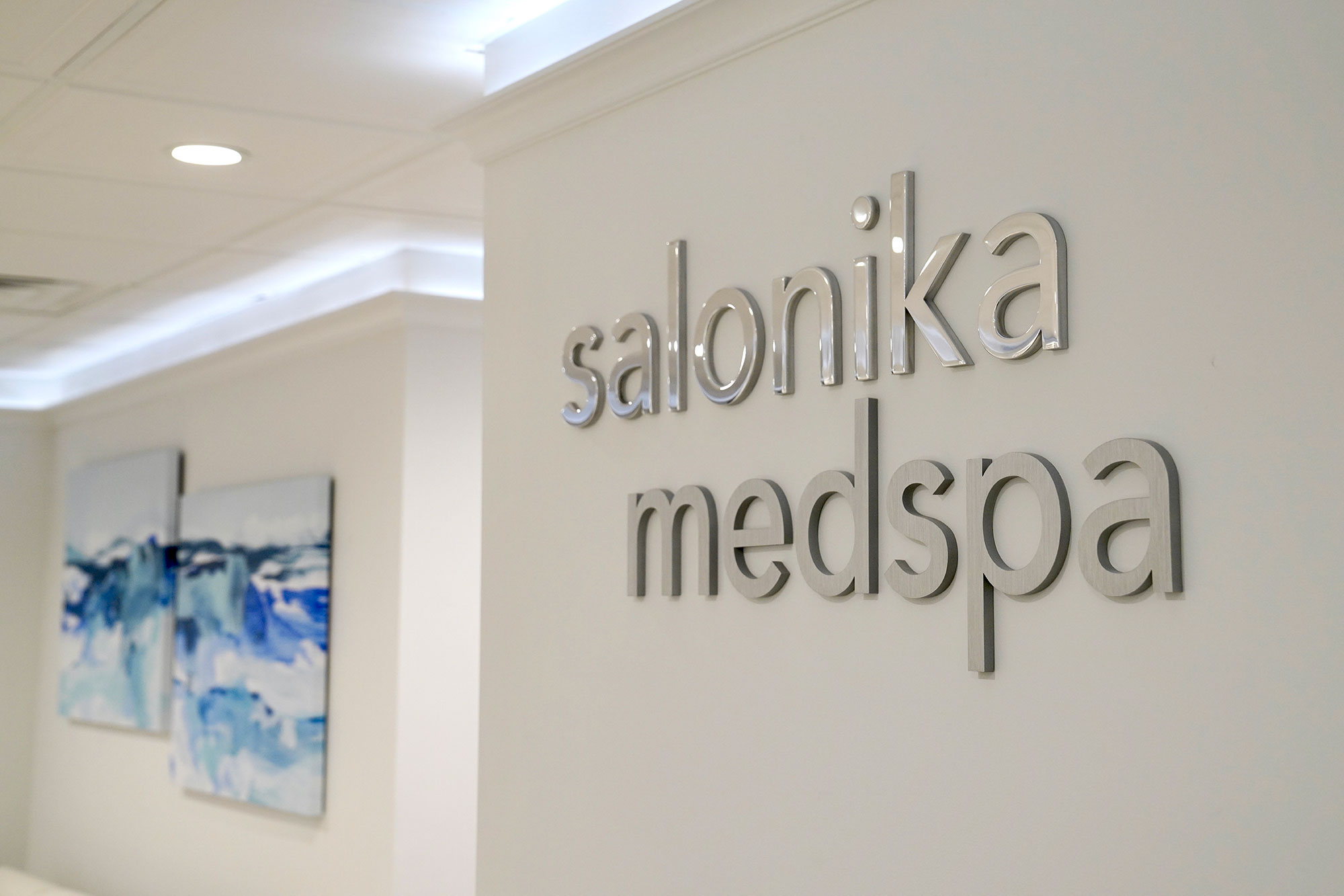 Salonika-Medspa-Sign
